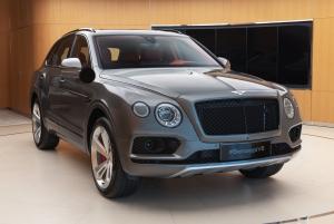 Bentley Bentayga V8 Centenary Specifications 2020 года  (UAE)